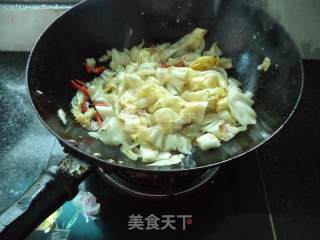 米椒包菜丝的做法步骤：10
