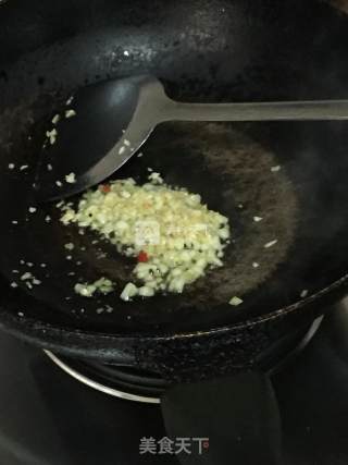 蒜香烤对虾的做法步骤：4