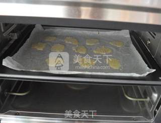 芝麻薄脆饼的做法步骤：7
