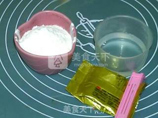 酥粒蔓越莓面包的做法步骤：1