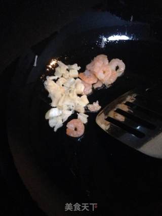 翡翠黄金炒饭的做法步骤：6