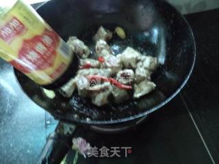 土豆胡萝卜烧排骨的做法步骤：5