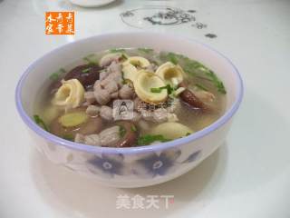 小肠蛋卷香菇汤的做法步骤：8