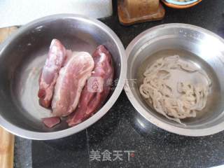 灌制腊肠的做法步骤：1