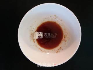 火腿肠鸡蛋面的做法步骤：2