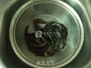 焖湫鱼的做法步骤：3