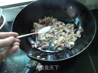 蒜苔鸭杂的做法步骤：4