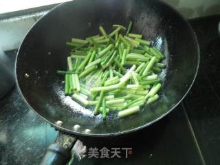 蒜苔鸭杂的做法步骤：11
