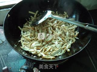 拌熏香干丝的做法步骤：10