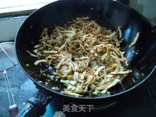 拌熏香干丝的做法步骤：14