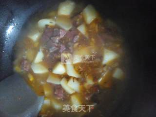 土豆烧牛肉的做法步骤：7