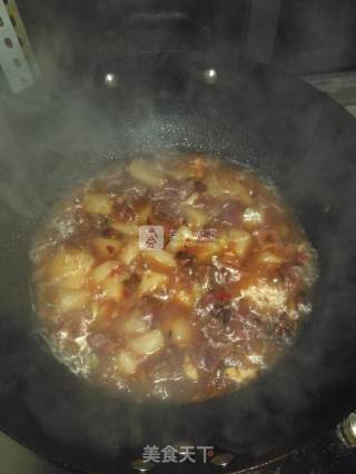土豆烧牛肉的做法步骤：9