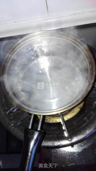 黄桃罐头的做法步骤：3