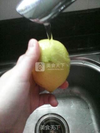 柠檬茶——必胜客的招牌甜品的做法步骤：2