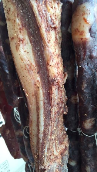 不一样的腊肉——香肠味腊肉的做法步骤：6