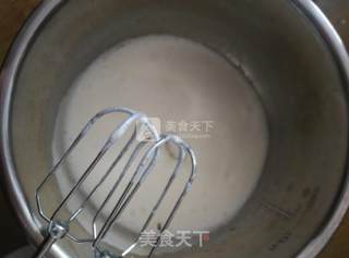 羽毛花纹蛋糕的做法步骤：3