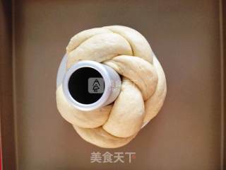 花环面包的做法步骤：9