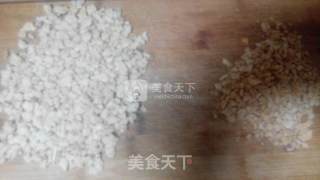 核桃花生酥的做法步骤：1