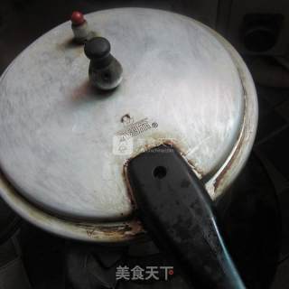 红枣蒸老鸭---宴客菜的做法步骤：10