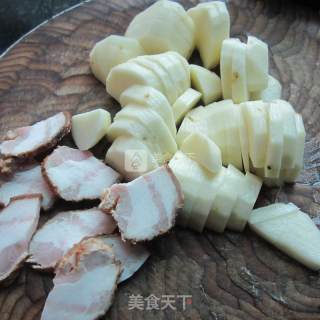肉蒸土豆片的做法步骤：1