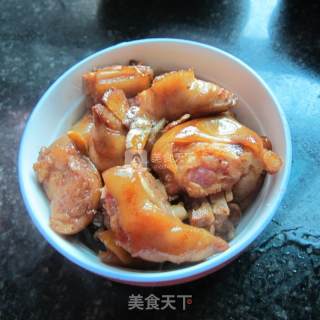 红枣蒸猪脚--宴客菜的做法步骤：4