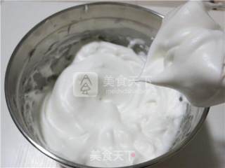 玫瑰花戚风蛋糕的做法步骤：13