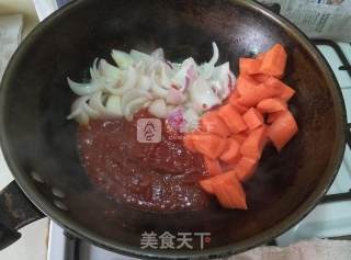 红烩牛肉的做法步骤：7