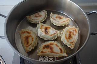 杂粮韭菜盒子的做法步骤：12