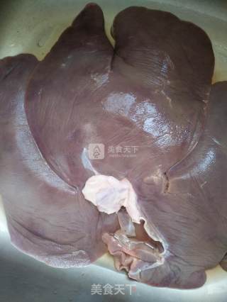 煮猪肉的做法步骤：2