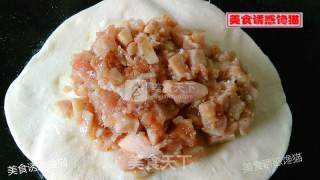 香芋鲜肉包的做法步骤：8