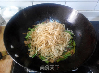 快手午餐之——豆角肉丝蒸面的做法步骤：8