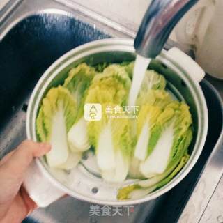 蒜蓉娃娃菜的做法步骤：1