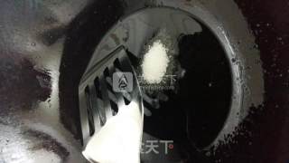 五花肉土豆盖浇饭的做法步骤：3