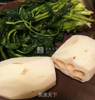 雪里蕻烩藕丸子的做法步骤：3