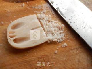 香炸藕丸子的做法步骤：2