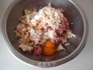 香炸藕丸子的做法步骤：5