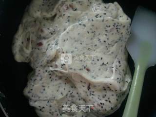 杏仁黑芝麻牛轧糖的做法步骤：9