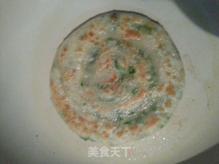 葱香烫面饼的做法步骤：11