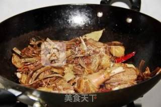 茶树菇焖鸭的做法步骤：8