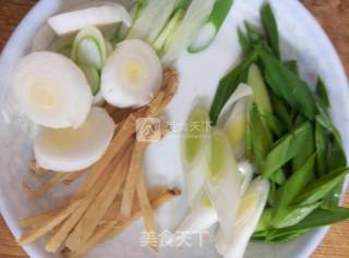 猪肉白菜炖粉条的做法步骤：5