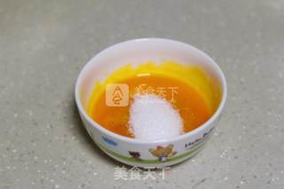 自己在家轻松制作老少偕喜爱的蛋挞的做法步骤：1