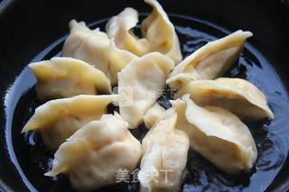 鸡蛋煎饺的做法步骤：4