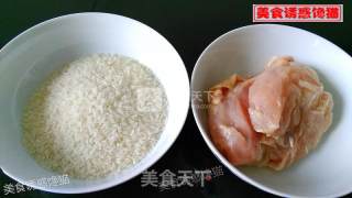 香菇鸡肉粥的做法步骤：1