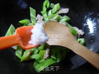 尖椒炒羊肉的做法步骤：6