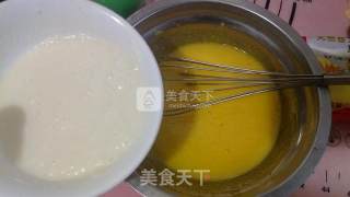 蔓越莓戚风蛋糕的做法步骤：3