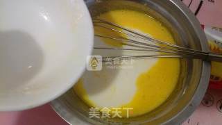 蔓越莓戚风蛋糕的做法步骤：4