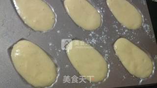 柠香玛德琳的做法步骤：6