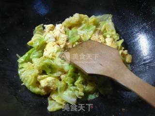 牛肉酱鸡蛋炒圆白菜的做法步骤：11