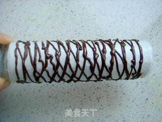 巧克力蛋糕（附巧克力镂空装饰制作）的做法步骤：7