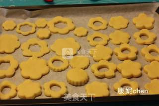 果酱夹心饼干的做法步骤：6